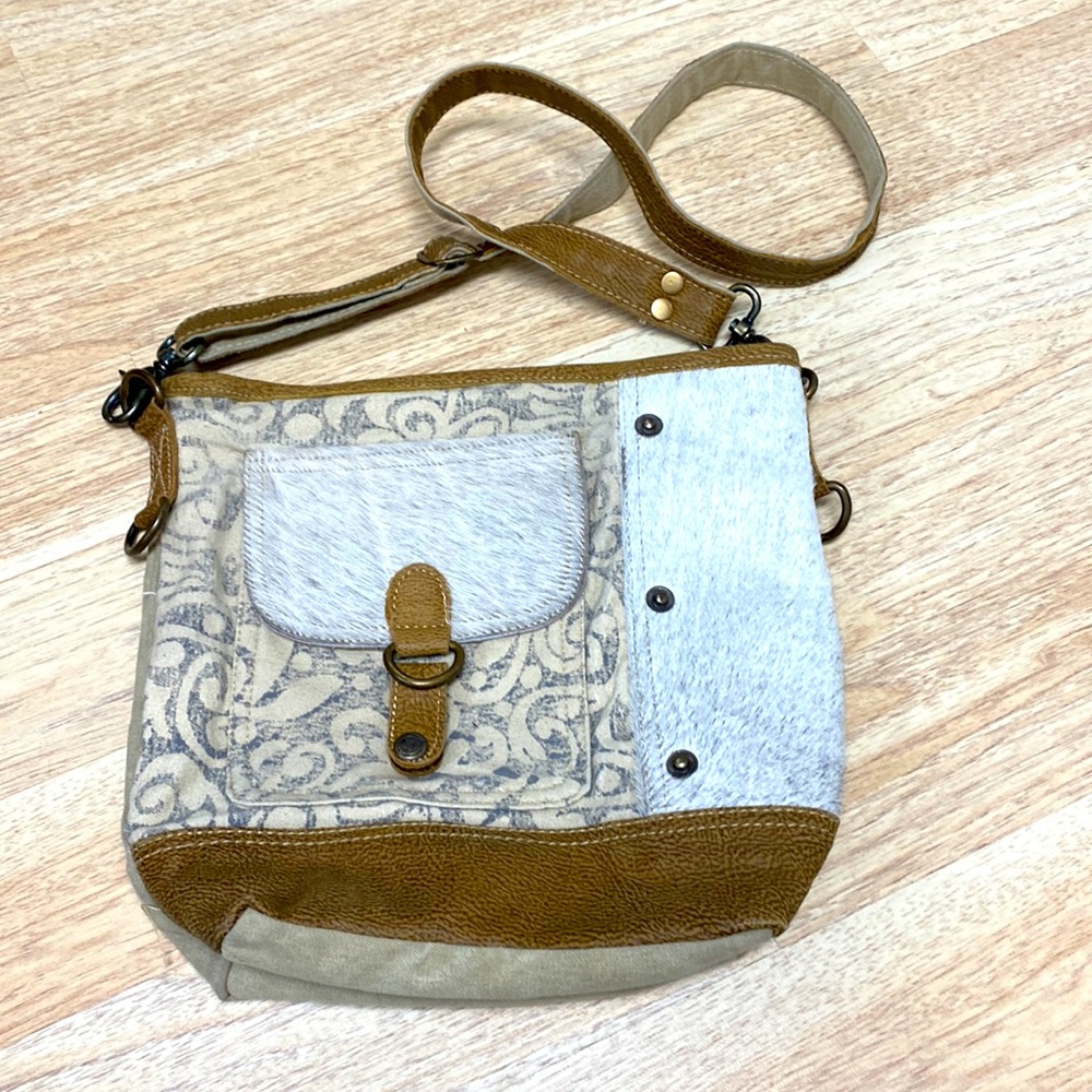 Myra bag
